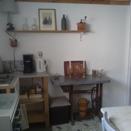 Chambre D'Hotes Hola 라발 외부 사진