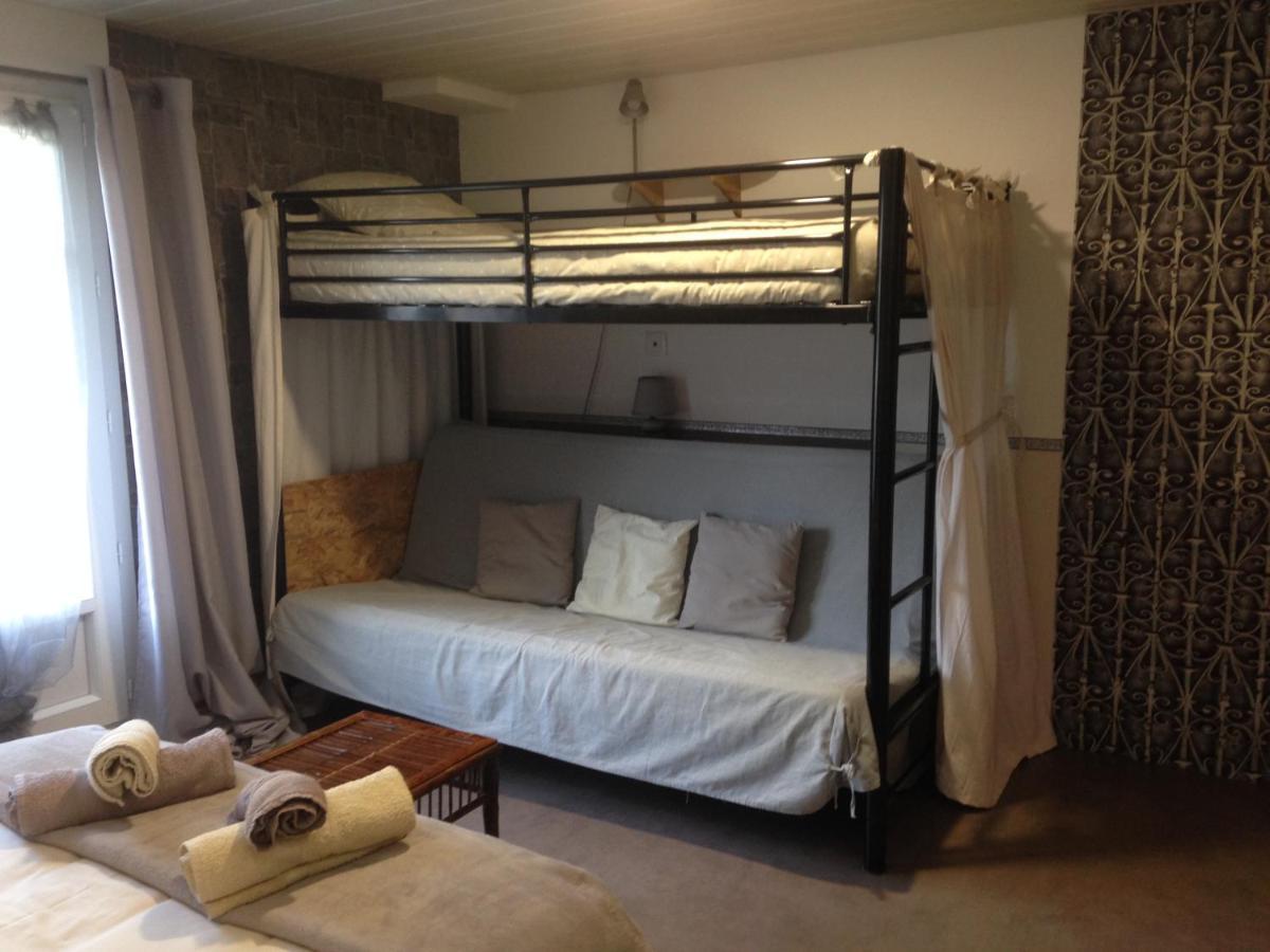 Chambre D'Hotes Hola 라발 외부 사진