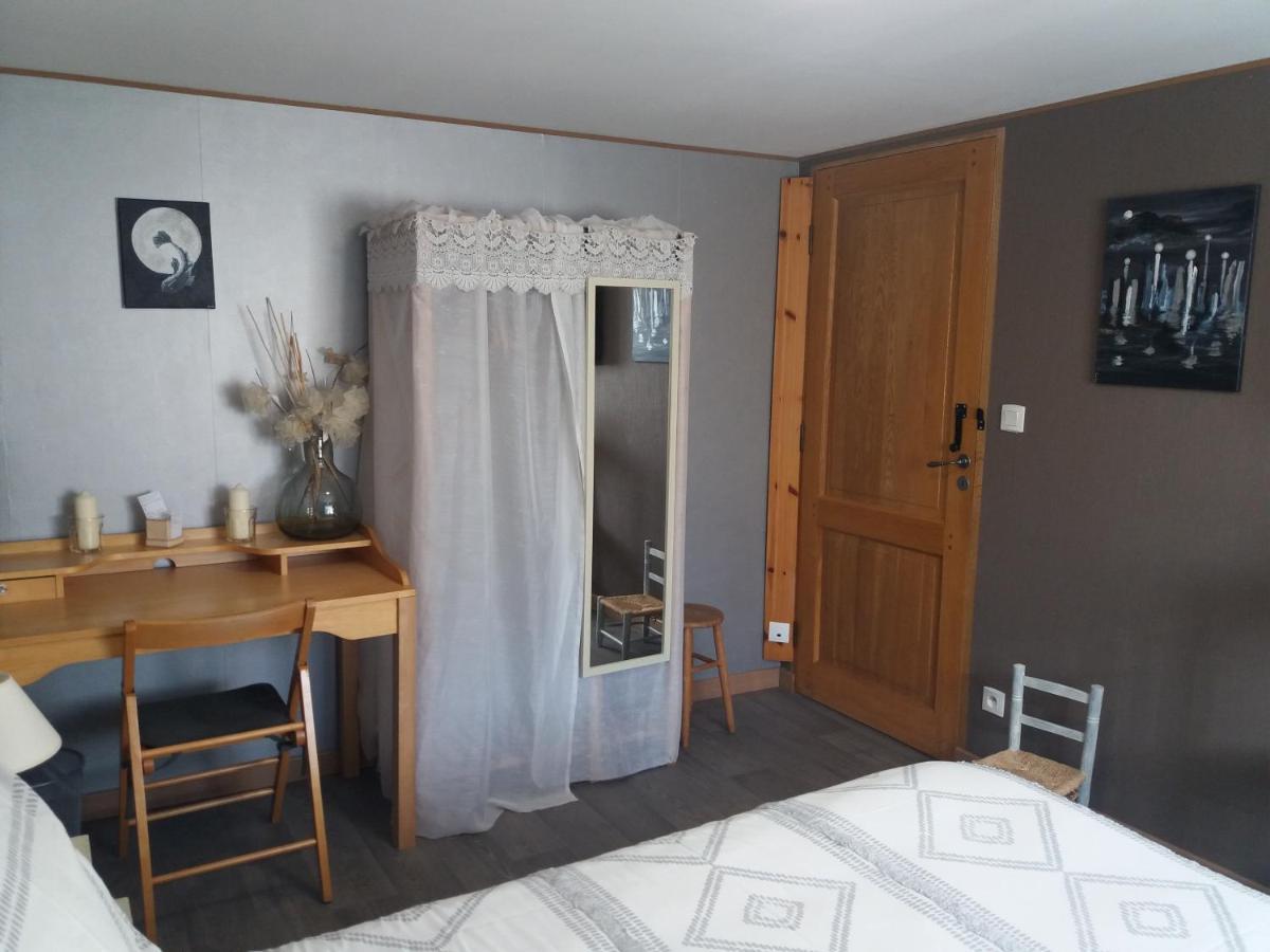 Chambre D'Hotes Hola 라발 외부 사진