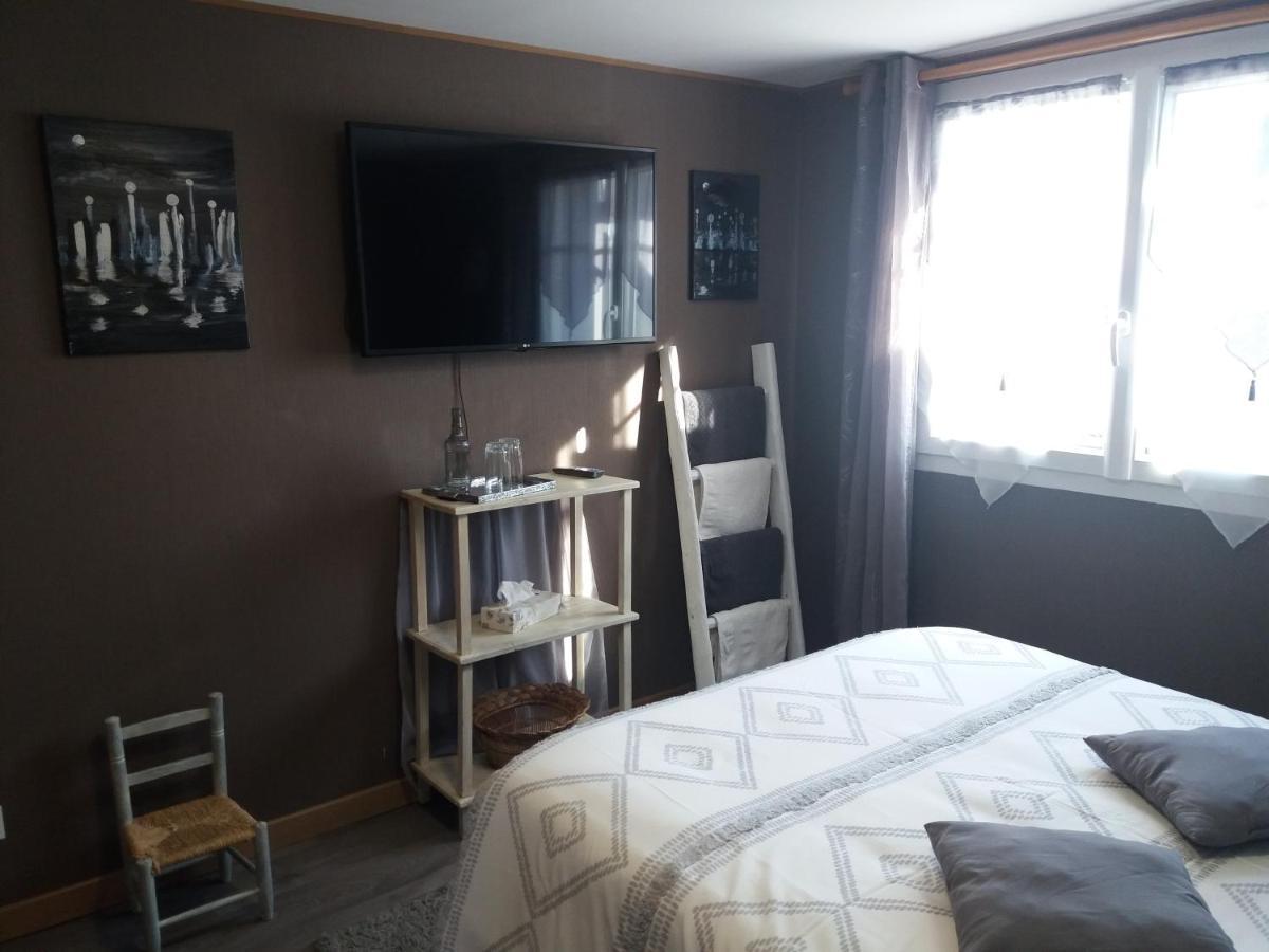 Chambre D'Hotes Hola 라발 외부 사진