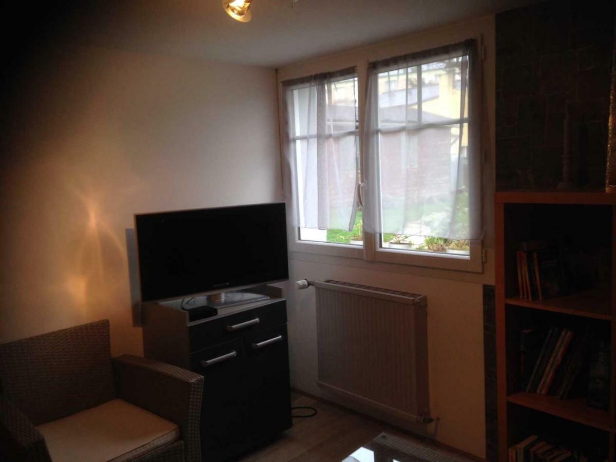 Chambre D'Hotes Hola 라발 외부 사진