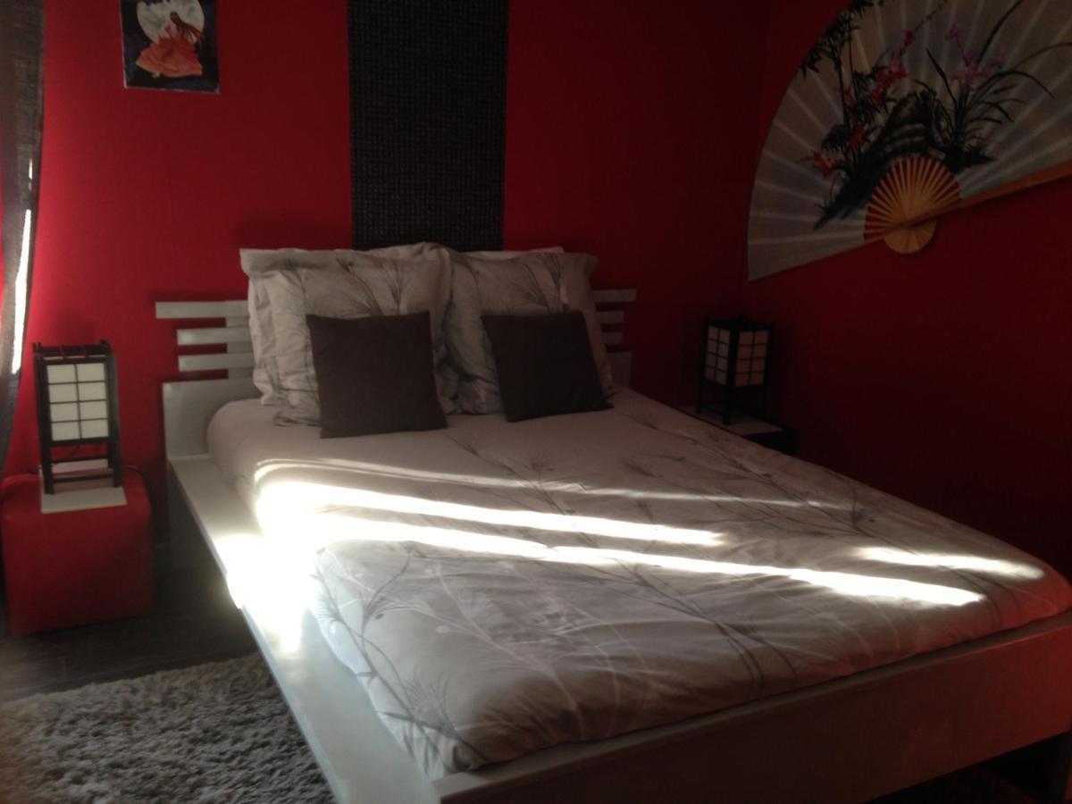 Chambre D'Hotes Hola 라발 외부 사진